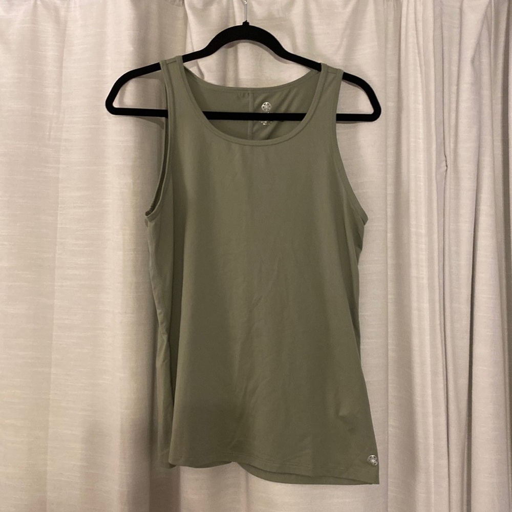 Women’s tank top